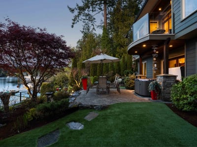 Luxury estate at Brentwood Bay, BC — photo 12