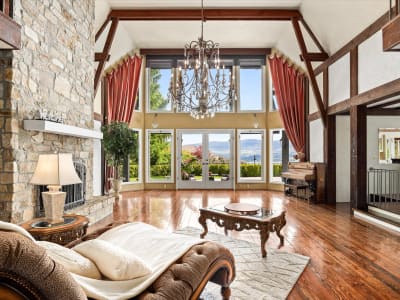 Luxury estate at 3105 Thacker Drive, West Kelowna, BC — photo 7