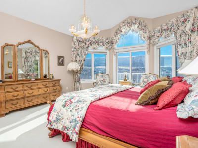 Luxury estate at 7504 Kennedy Lane, Vernon, BC — photo 12