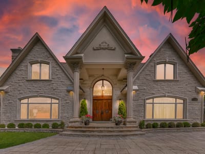 Luxury estate at 1511 Broadmoor Avenue, Mississauga, ON — photo 5