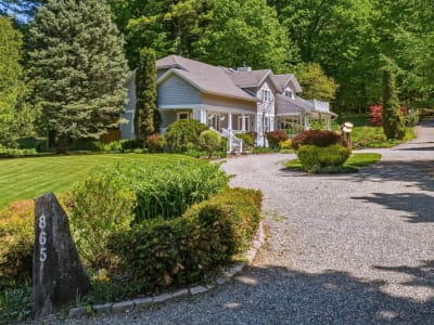 Luxury estate at 865 Rang de la Montagne, Saint-Paul-d'Abbotsford, QC — photo 33