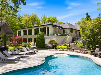 Luxury estate at 3205 Highpoint Court, Burlington, ON — photo 43