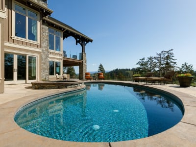 Luxury estate at 622 Jigger Place, Vernon, BC — photo 5