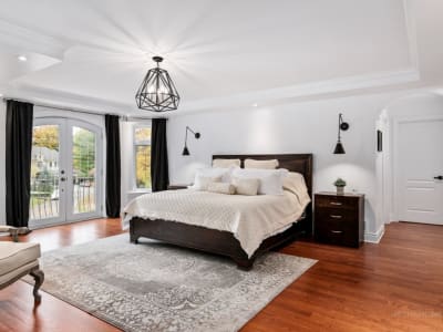 Luxury estate at 12 Place d Amance, Montreal — photo 2