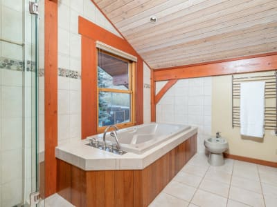 Luxury estate at 7302 Old Stamp Mill Road, Vernon, BC — photo 19