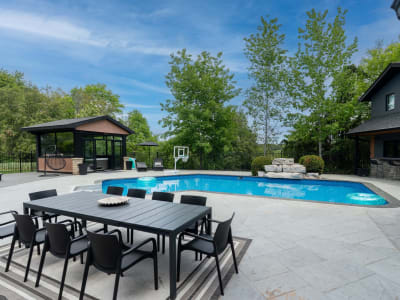Luxury estate at 140 Ravendale Court, Vaughan, ON — photo 23