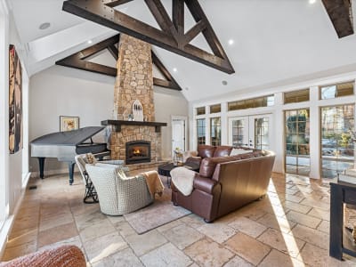 Luxury estate at 2957 Harvard Road, Kelowna, BC — photo 8