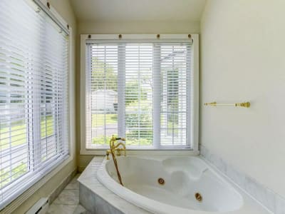 Luxury estate at 1966 Rue Prospect, Sherbrooke, QC — photo 12