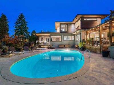 Luxury estate at 990 Jefferson Avenue, West Vancouver, BC — photo 1