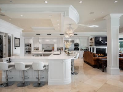 Luxury estate at 13822 Marine Drive, White Rock, BC — photo 7