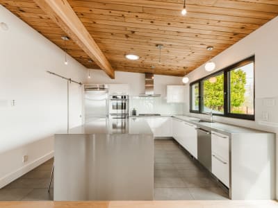 Luxury estate at 1970 Rue du Sommet-Trinité, St-Bruno-de-Montarville, QC — photo 10