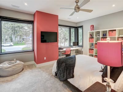 Luxury estate at 1538 Douglas Drive, Mississauga — photo 17