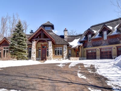 Luxury estate at 117 Ch. Du Belvedere, Mont Tremblant — photo 2