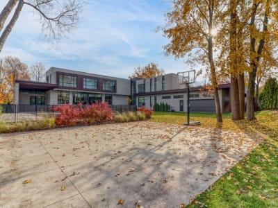 Luxury estate at 2457 Av. Joseph-Edouard-Samson, Montreal — photo 25