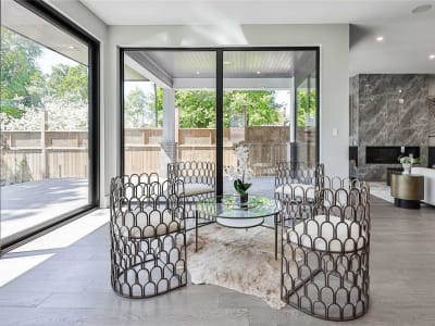 Luxury estate at 9 Minnewawa Road, Mississauga — photo 3