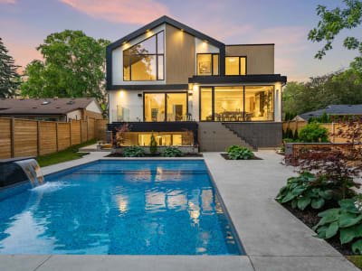 Luxury estate at 298 Strathcona Drive, Burlington, ON — photo 37