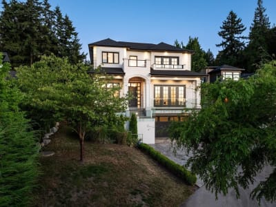 Luxury estate at 16738 McNair Drive, Surrey, BC — photo 2
