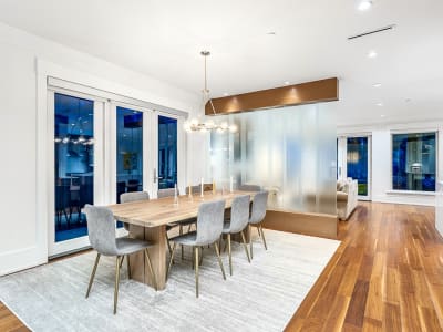Luxury estate at West Vancouver, BC — photo 46