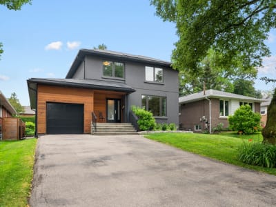 Luxury estate at 8 Firwood Crescent, Toronto, ON — photo 3