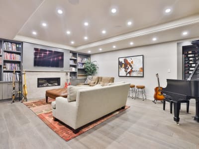 Luxury estate at 20 Cluny Drive, Toronto, ON — photo 36