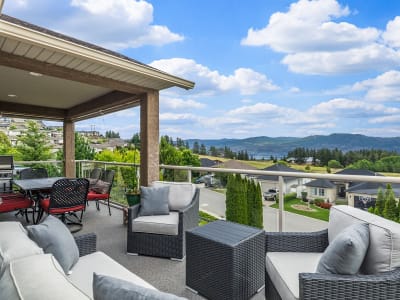 Luxury estate at 3069 Bridlehill Drive, West Kelowna, BC — photo 10
