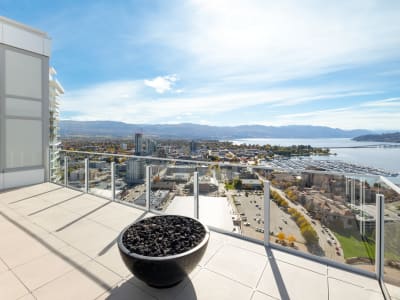Luxury estate at 1181 Sunset Drive #2902, Kelowna, BC — photo 6