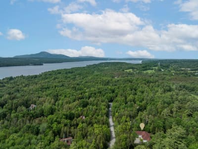 Luxury estate at 2260 Rue du Petit-Prêcheur, Magog, QC — photo 2