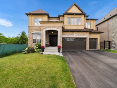 Luxury estate at 6628 Rothschild Trail, Mississauga, ON — photo 2