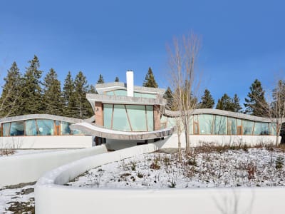 Luxury estate at 215 Mtee des Bois, Saint-Ferreol-les-Neiges — photo 1