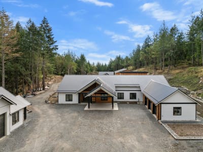 Luxury estate at 6707 Willis Point Rd, Victoria, BC — photo 5