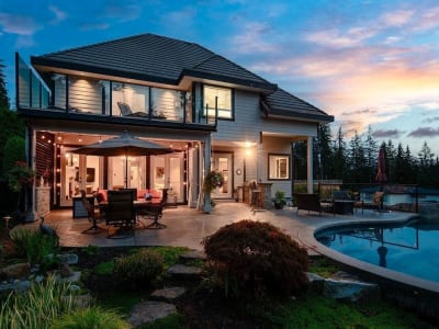 Luxury estate at 136 Deerview Lane, Anmore, BC — photo 3