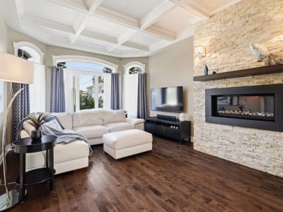 Luxury estate at 392 Rue du Saphir, Granby, QC — photo 2