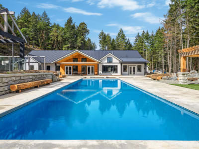 Luxury estate at 6707 Willis Point Rd, Victoria, BC — photo 1
