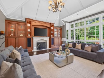 Luxury estate at 1396 Crescent Road, Mississauga, ON — photo 18