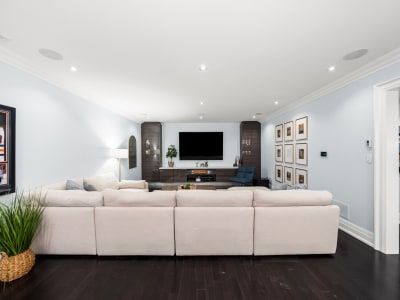 Luxury estate at 363 Niar Avenue, Mississauga, ON — photo 28