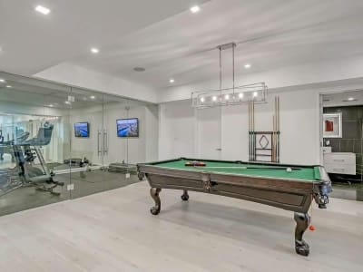 Luxury estate at 421 Chartwell Road, Oakville — photo 16