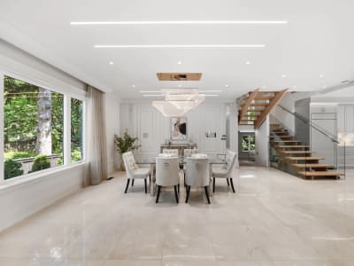 Luxury estate at 3168 Lakeshore Road West, Oakville, ON — photo 8