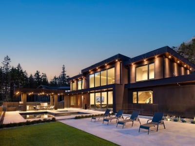 Luxury estate at 9228 Wedgemount Plateau Drive, Squamish-Lillooet, BC — photo 2