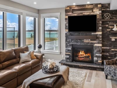 Luxury estate at 7055 35468 Range Road 30, Rural Red Deer County, AB — photo 2