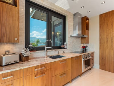 Luxury estate at 2245 Abbott Street, Kelowna, BC — photo 30