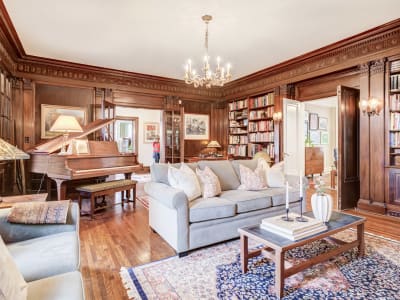Luxury estate at 5 Undercliffe Avenue, Hamilton, ON — photo 6