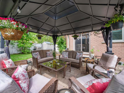Luxury estate at 63 Deerglen Terrace, Aurora, ON — photo 30