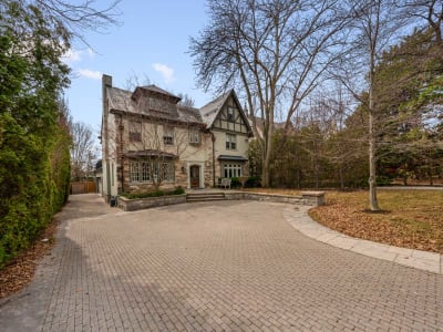 Luxury estate at 80 Forest Hill Road, Toronto, ON — photo 2