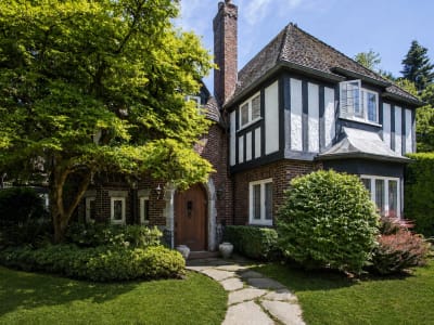 Luxury estate at 4576 Connaught Drive, Vancouver, BC — photo 2