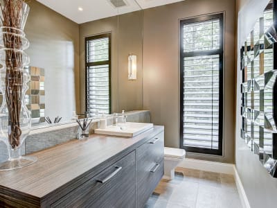 Luxury estate at 528 Rue du Sommet, Mont Saint-Hilaire — photo 16
