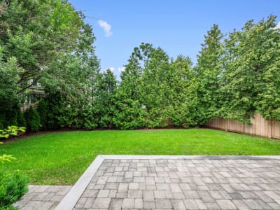 Luxury estate at 1077 Bridge Road, Oakville, ON — photo 19