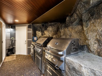 Luxury estate at 3722 Southridge Place, West Vancouver, BC — photo 34