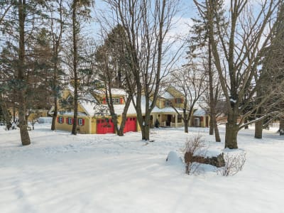 Luxury estate at 1365 Rue Principale, Saint-Paul-d'Abbotsford, QC — photo 33