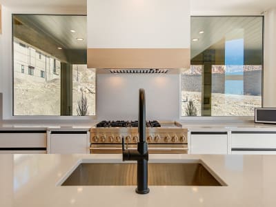 Luxury estate at 9857 Beacon Hill Drive, Lake Country, BC — photo 15