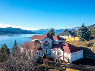Luxury estate at 7504 Kennedy Lane, Vernon, BC — photo 1